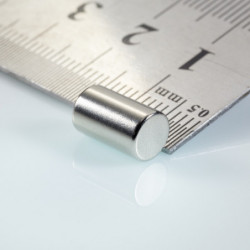 Neodímium henger mágnes ø6x10 N 80 °C, VMM6-N40