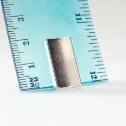 Neodímium mágnes-szegmensek R20,10xr17,80x34°x20 N 180 °C, VMM5UH-N35UH