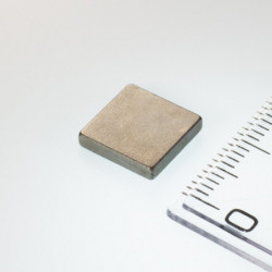 Neodímium hasáb mágnes 10x10x2 P  80 °C, VMM5-N38