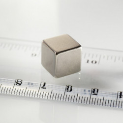 Neodímium hasáb mágnes 12x12x12 N 80 °C, VMM9-N48