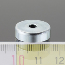 Mágnes lencse 16 mm, magasság 4,5 mm, furattal süllyesztett fejű csavarnak 3,5 mm átmérővel