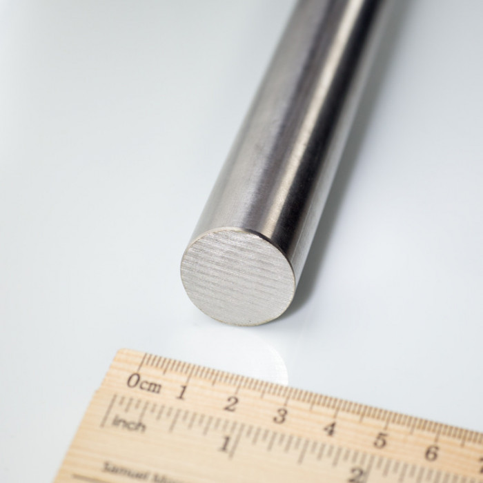 Rozsdamentes acél 1.4301 -   köracél, átmérő 25 mm, hosszúság 1 m