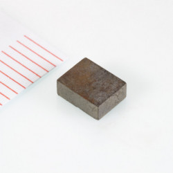 Neodímium hasáb mágnes 4x5x2 P 180 °C, VMM5UH-N35UH