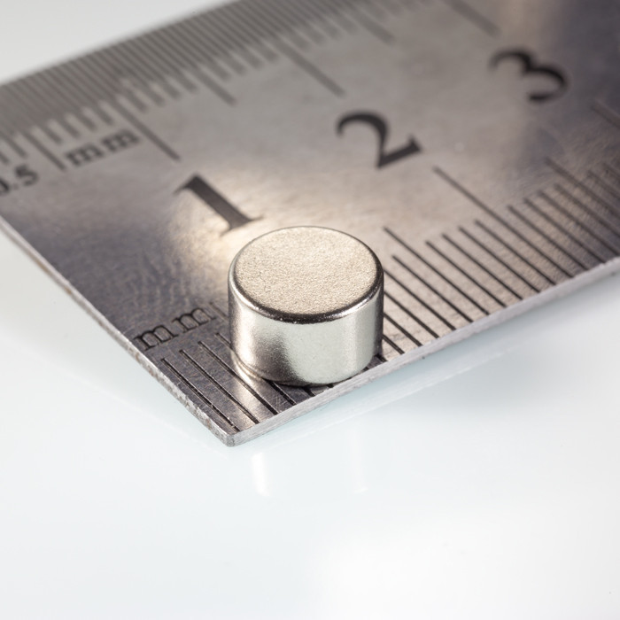 Neodímium henger mágnes ø7x4 N 80 °C, VMM7-N42