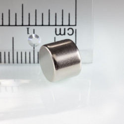 Neodímium henger mágnes ø9x7 N 80 °C, VMM7-N42