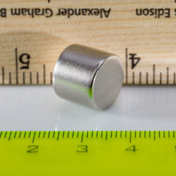Neodímium henger mágnes ø13x11 N 80 °C, VMM7-N42